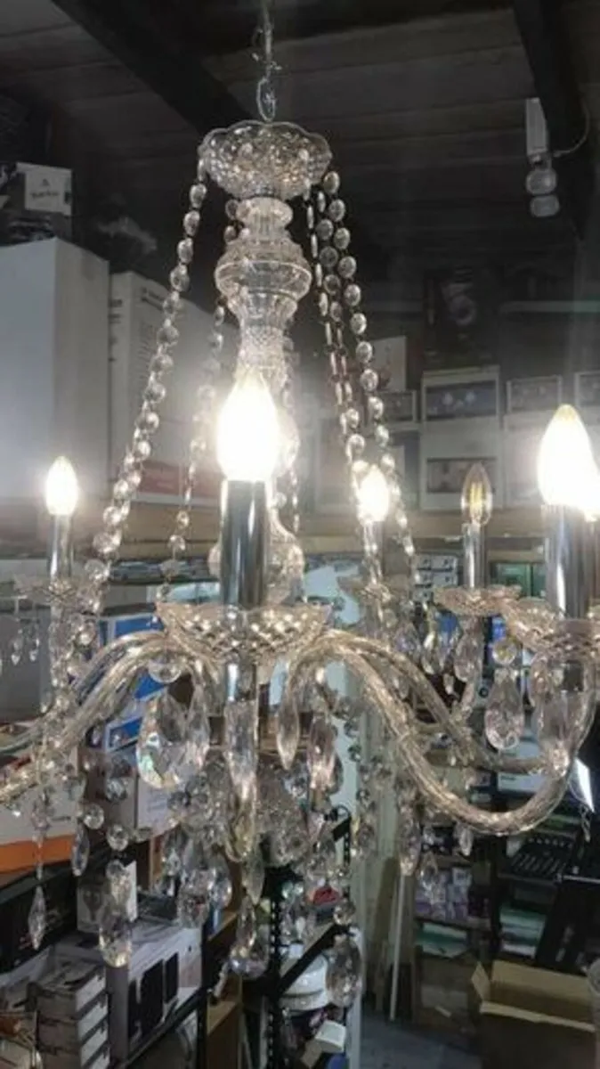8 Bulb Chandelier - Image 3