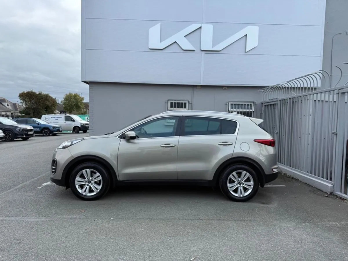 Kia Sportage 1.7 Platinum 5DR - Image 2