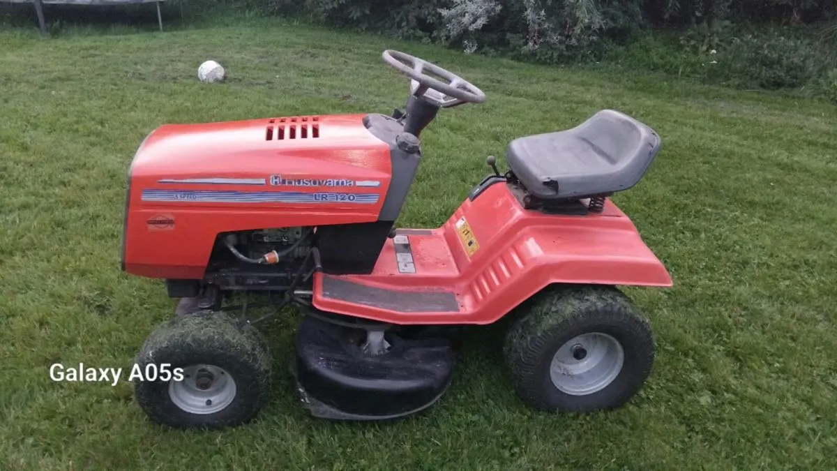 Husqvarna ride on mower - Image 3