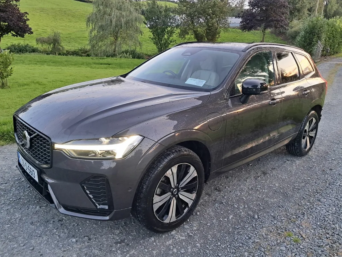 231 VOLVO XC60 LIGHT DAMAGE - Image 4
