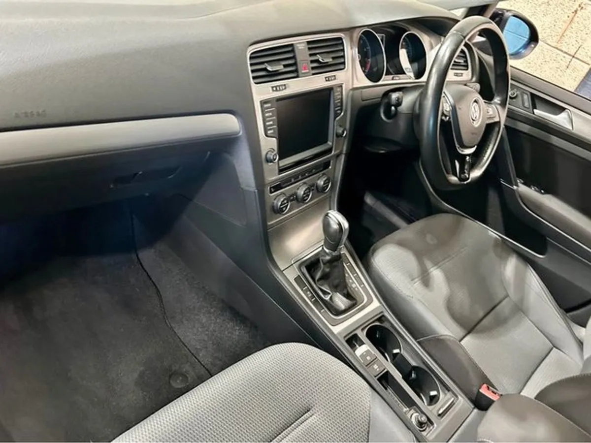 Volkswagen Golf 1.2 Comfortline Connect - Image 4