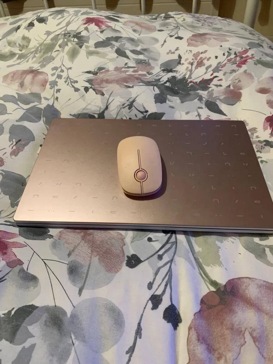 ASUS  laptop - Image 3