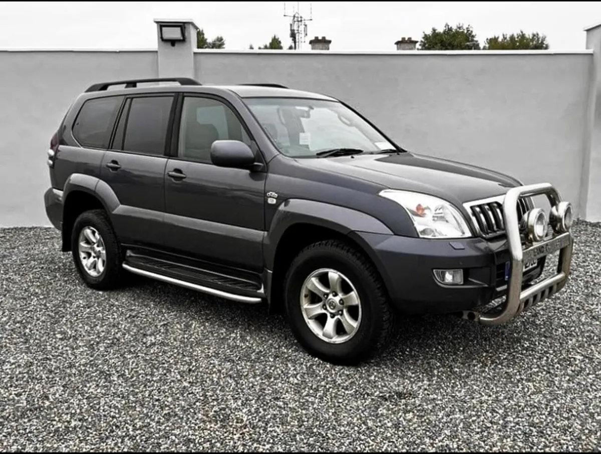 Toyota landcruiser lwb - Image 1