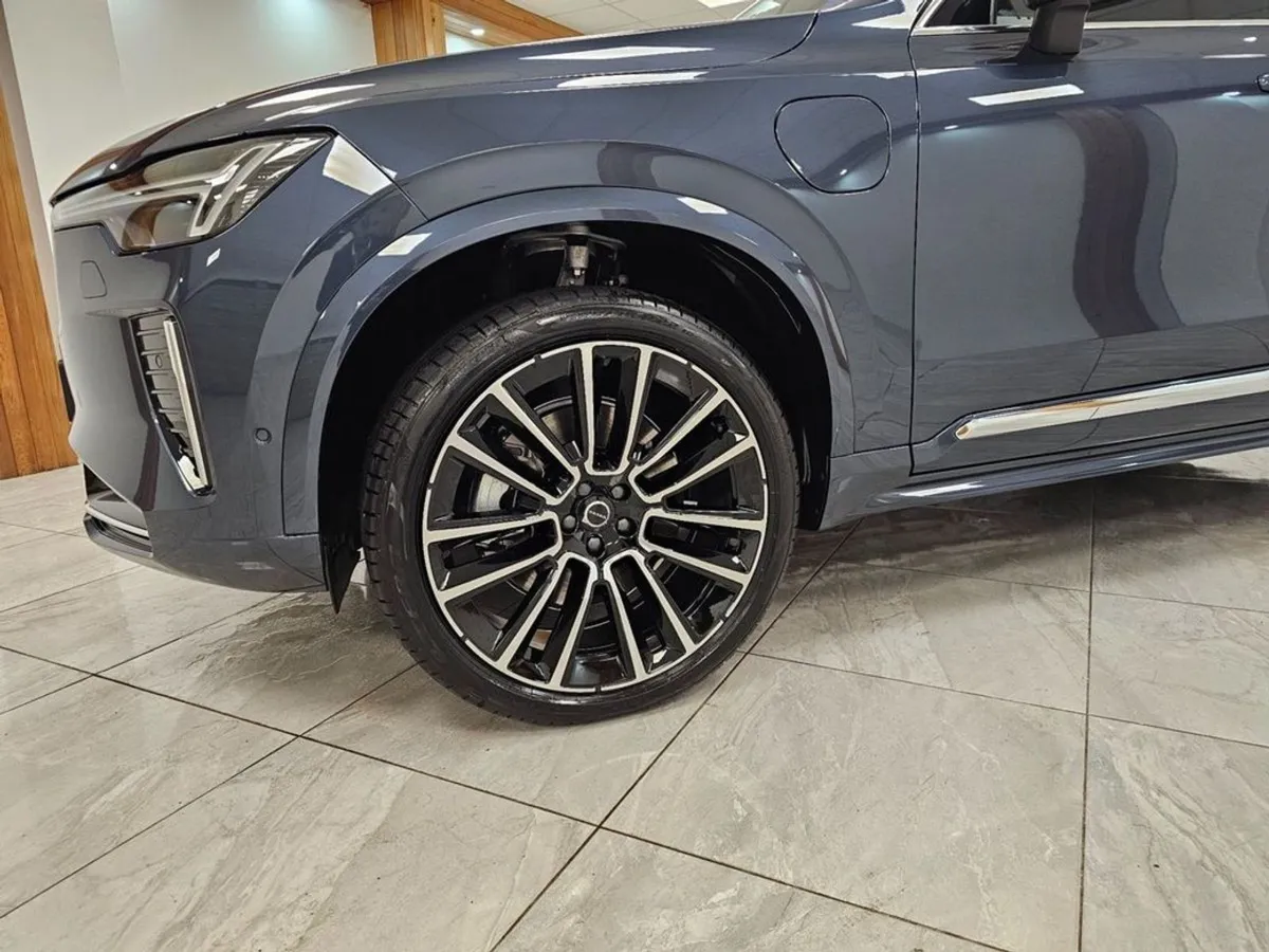Volvo XC90 Ultra Model - Image 3