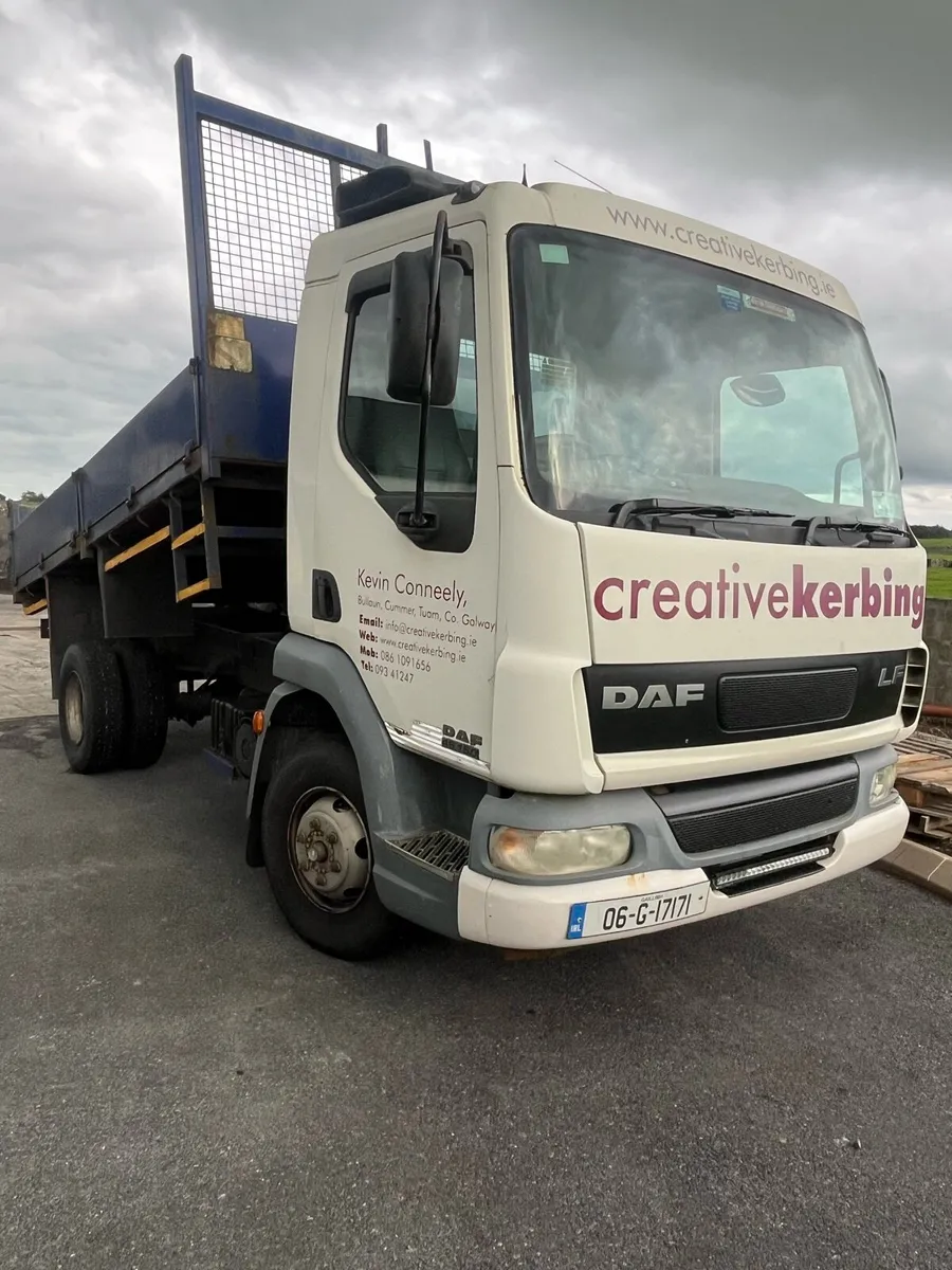 DAF LF 45 7.5 ton Tipper Truck - Image 1