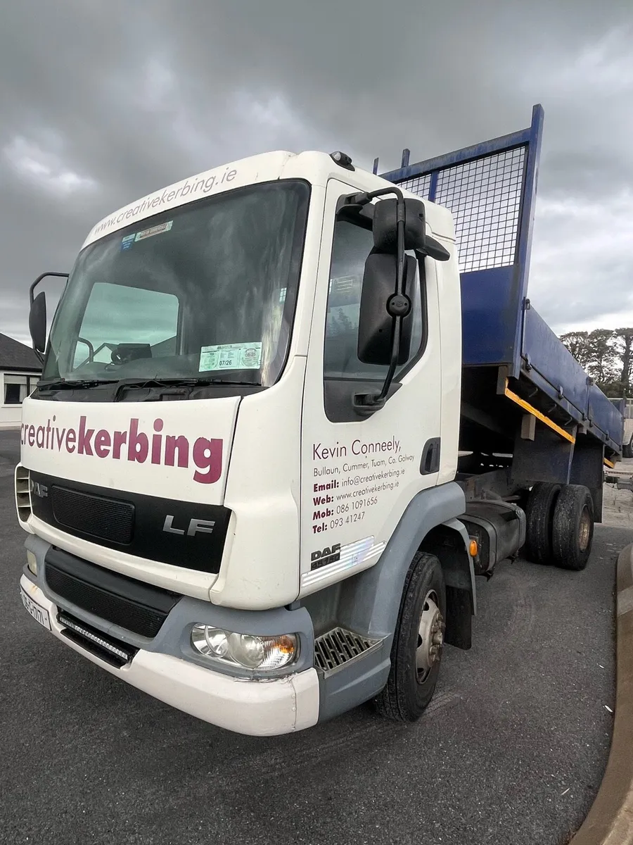 DAF LF 45 7.5 ton Tipper Truck - Image 3