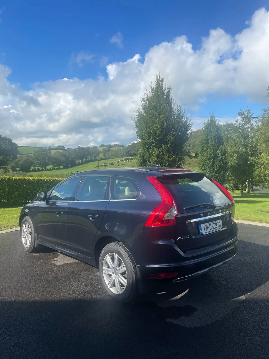 2017 Volvo XC60 D4.SE.GT AUTO - Image 3