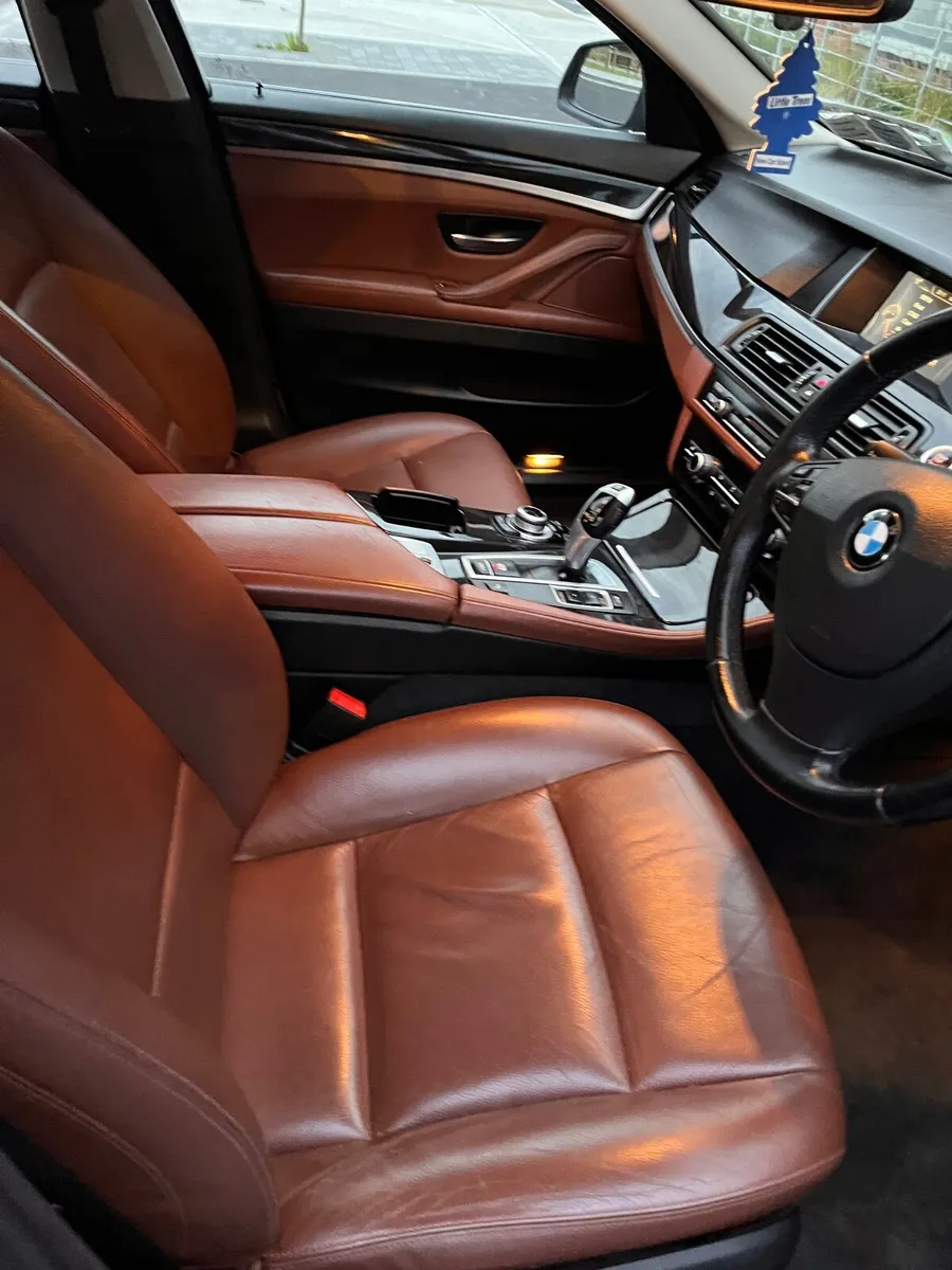 BMW 5-Series 2014 - Image 4