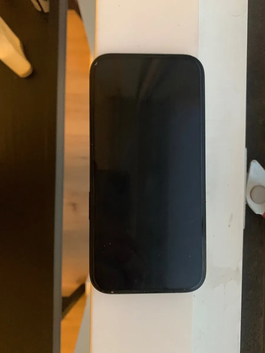 Iphone 15 128 GB - Image 1