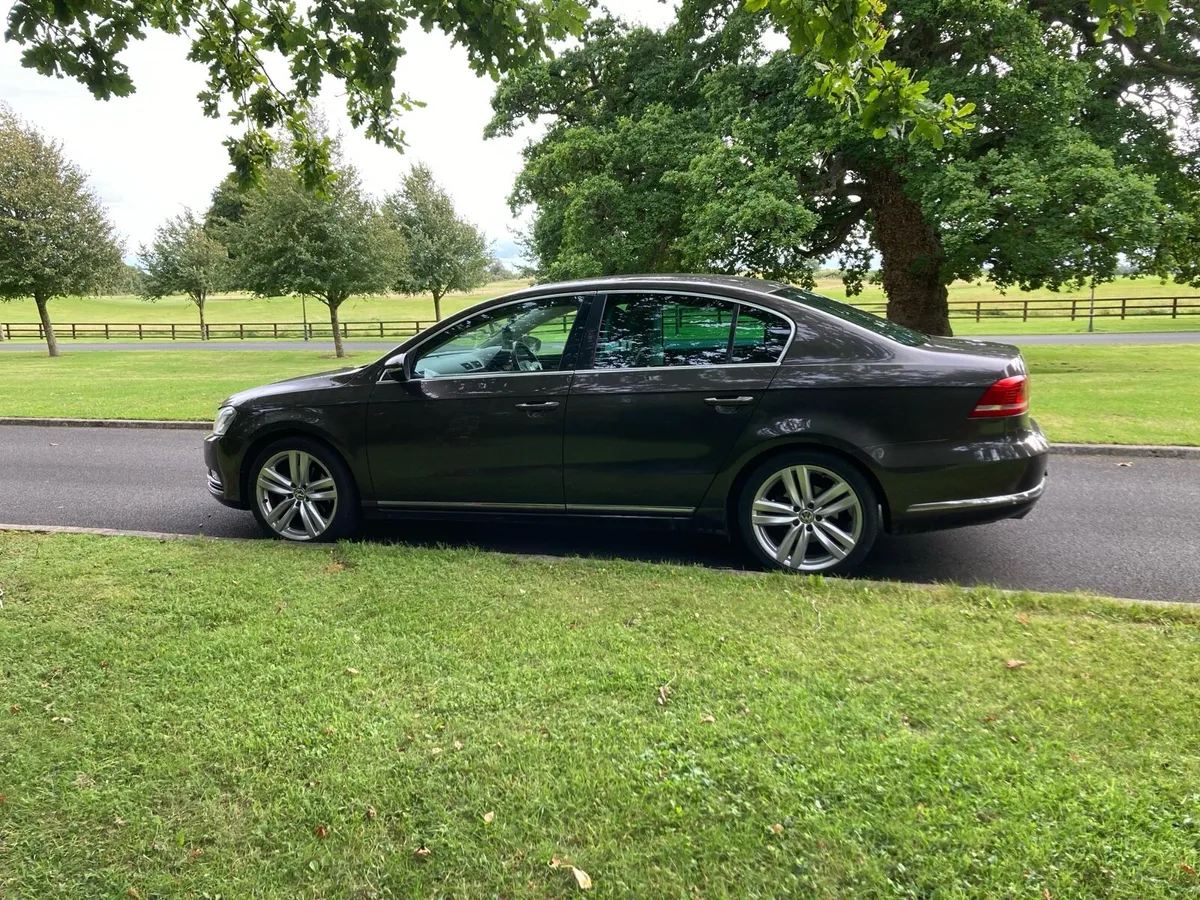 VW Passat - Image 3