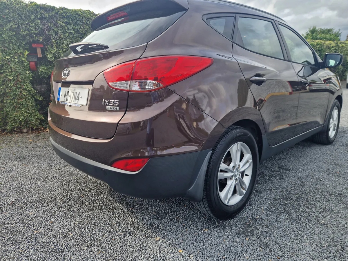 Hyundai ix35 LOW MILEAGE 2011 - Image 4