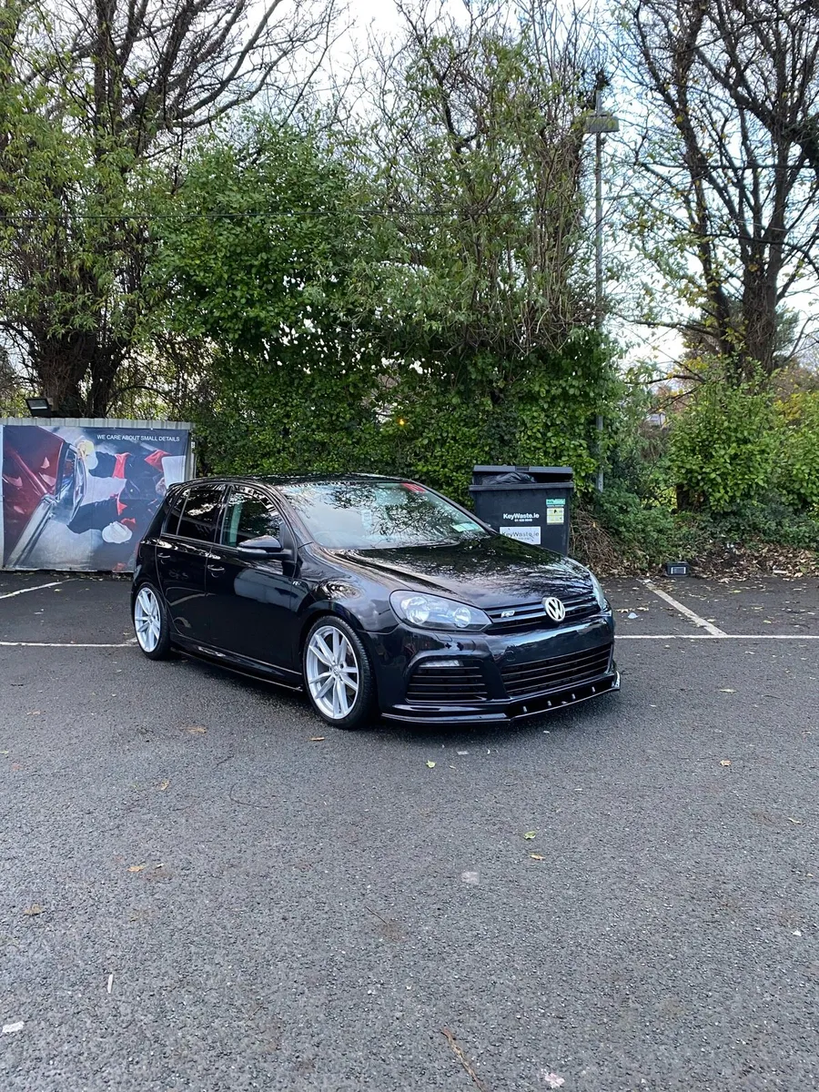 Volkswagen Golf 1.6 Tdi - Image 1