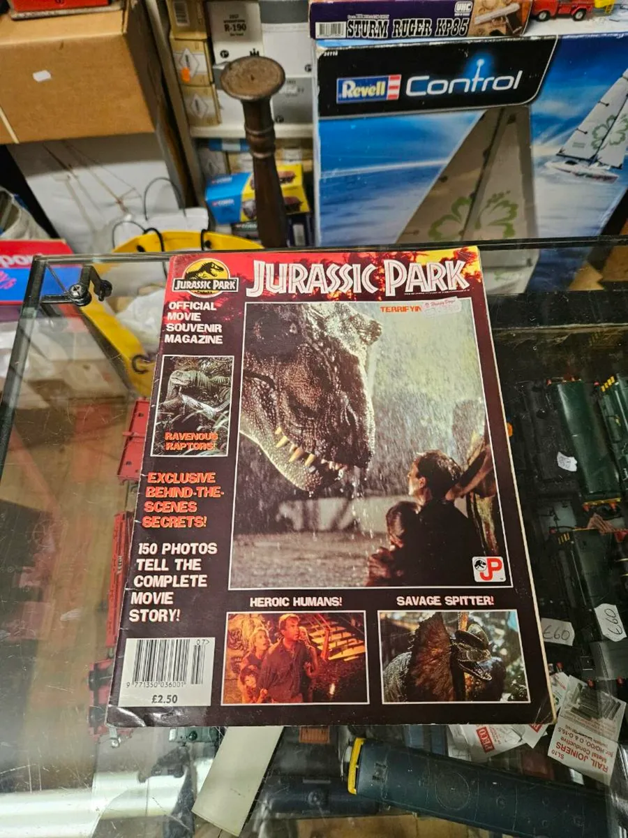 Vintage Jurassic Park Comic - Image 1