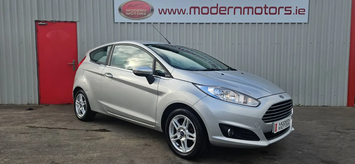 Ford Fiesta zetec 1.0 eco 100bhp low miles - Image 3