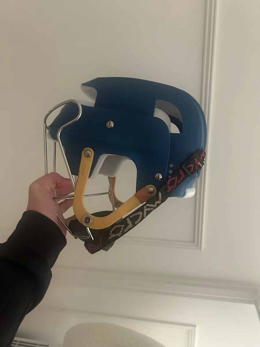 Cooper Helmet - Image 4
