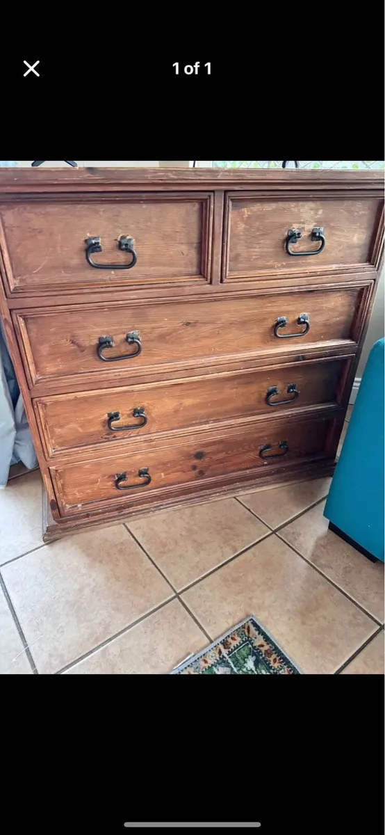 Chest of Drawers