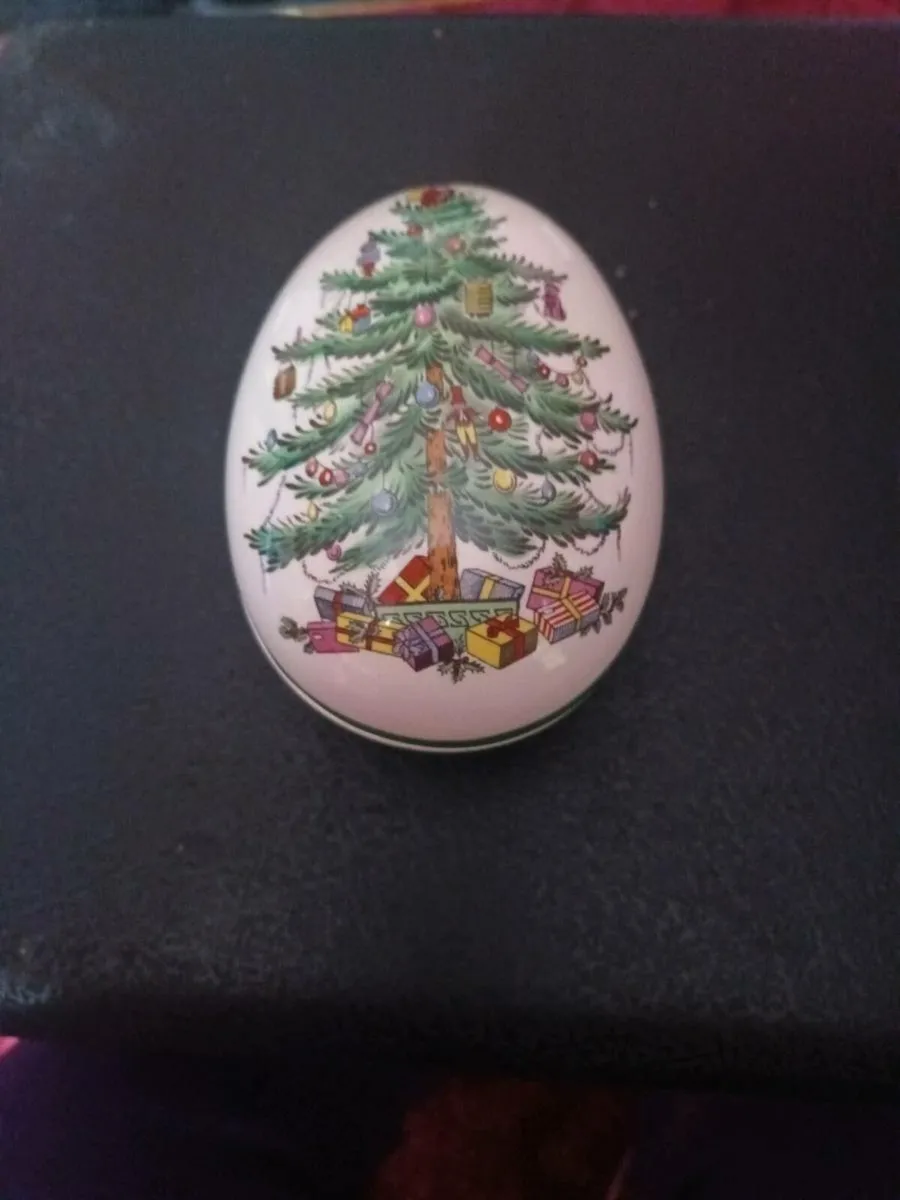 SPODE Christmas  Tree  Porcelain  Trinket Box - Image 3