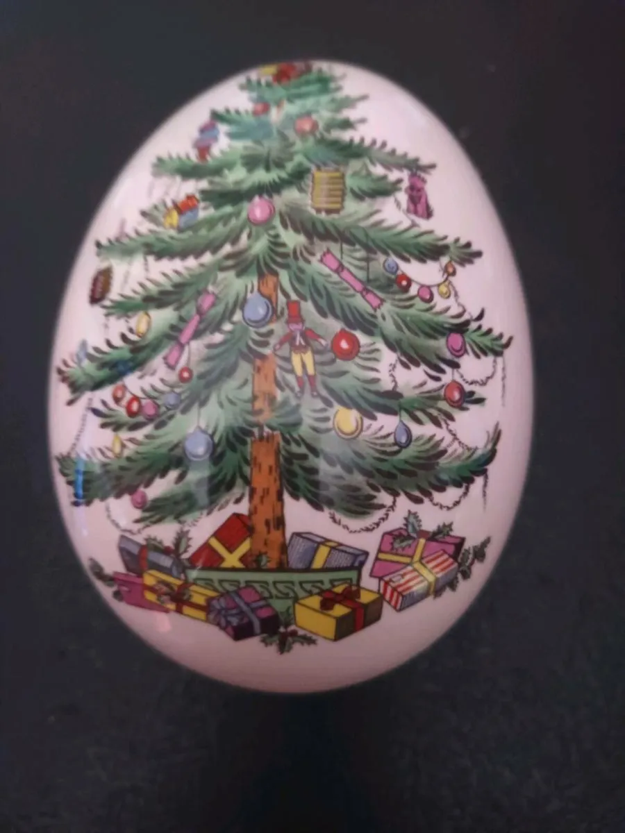 SPODE Christmas  Tree  Porcelain  Trinket Box - Image 2