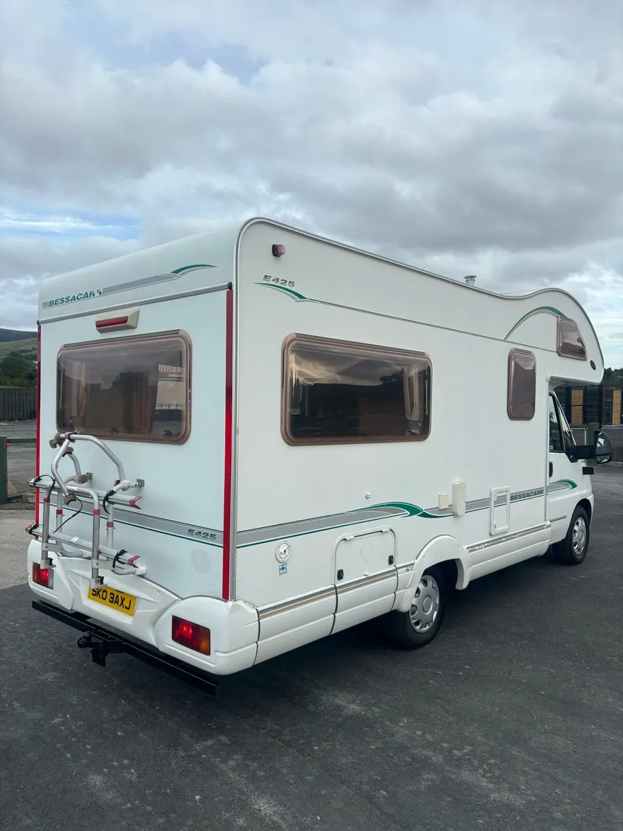 FIAT DUCATO 2.8 TDI BESSACARR 4 berth NI 2004 - Image 4