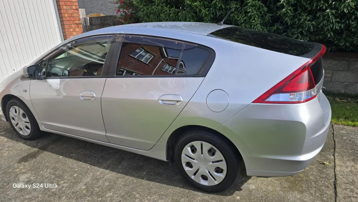 Honda Insight 2012, Automatic 1.3 - Image 2