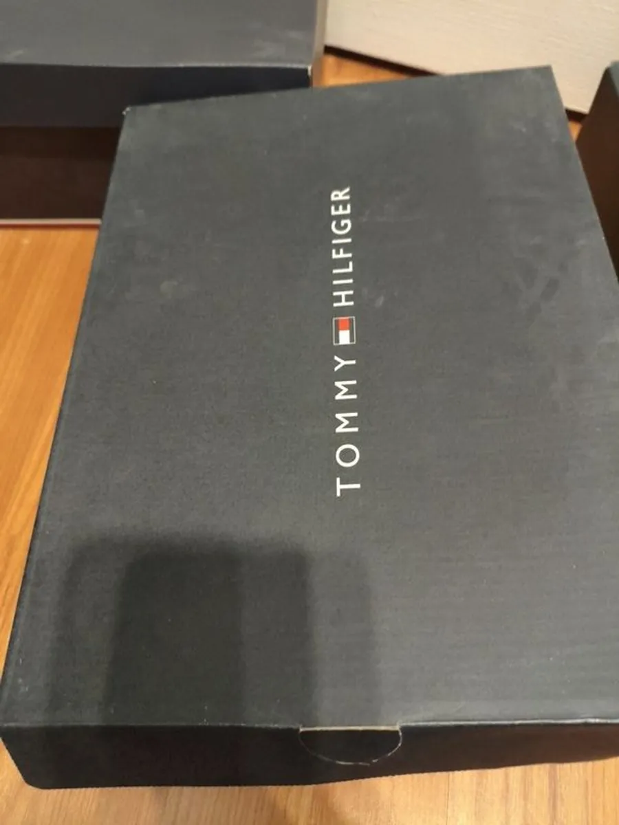 Brand new Tommy Hilfiger trainers - Image 2