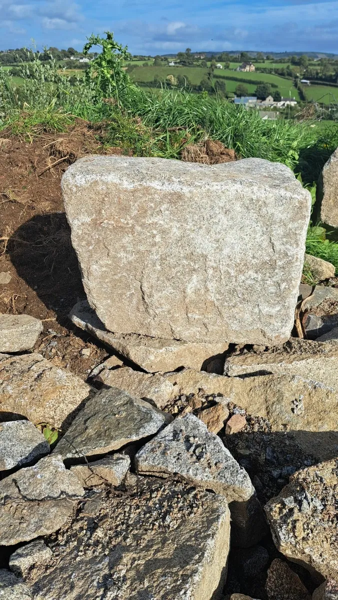 Granite stone - Image 2