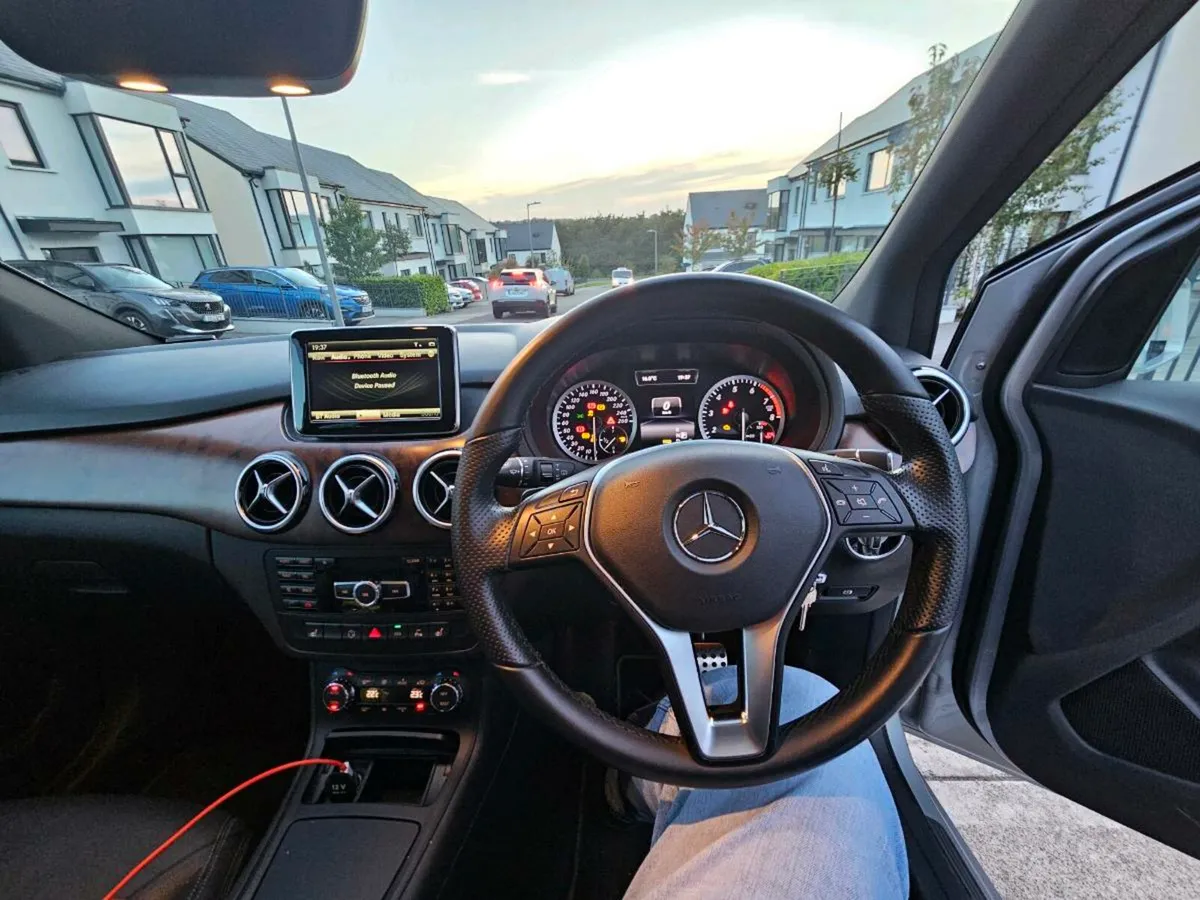 2013 Mercedes-Benz B-Class 1.6 Petrol – 41k km – - Image 3