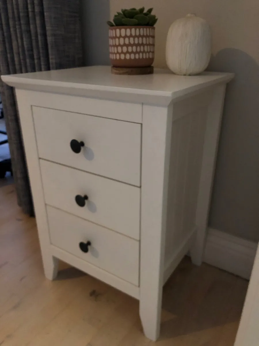 Bedside locker - Image 1