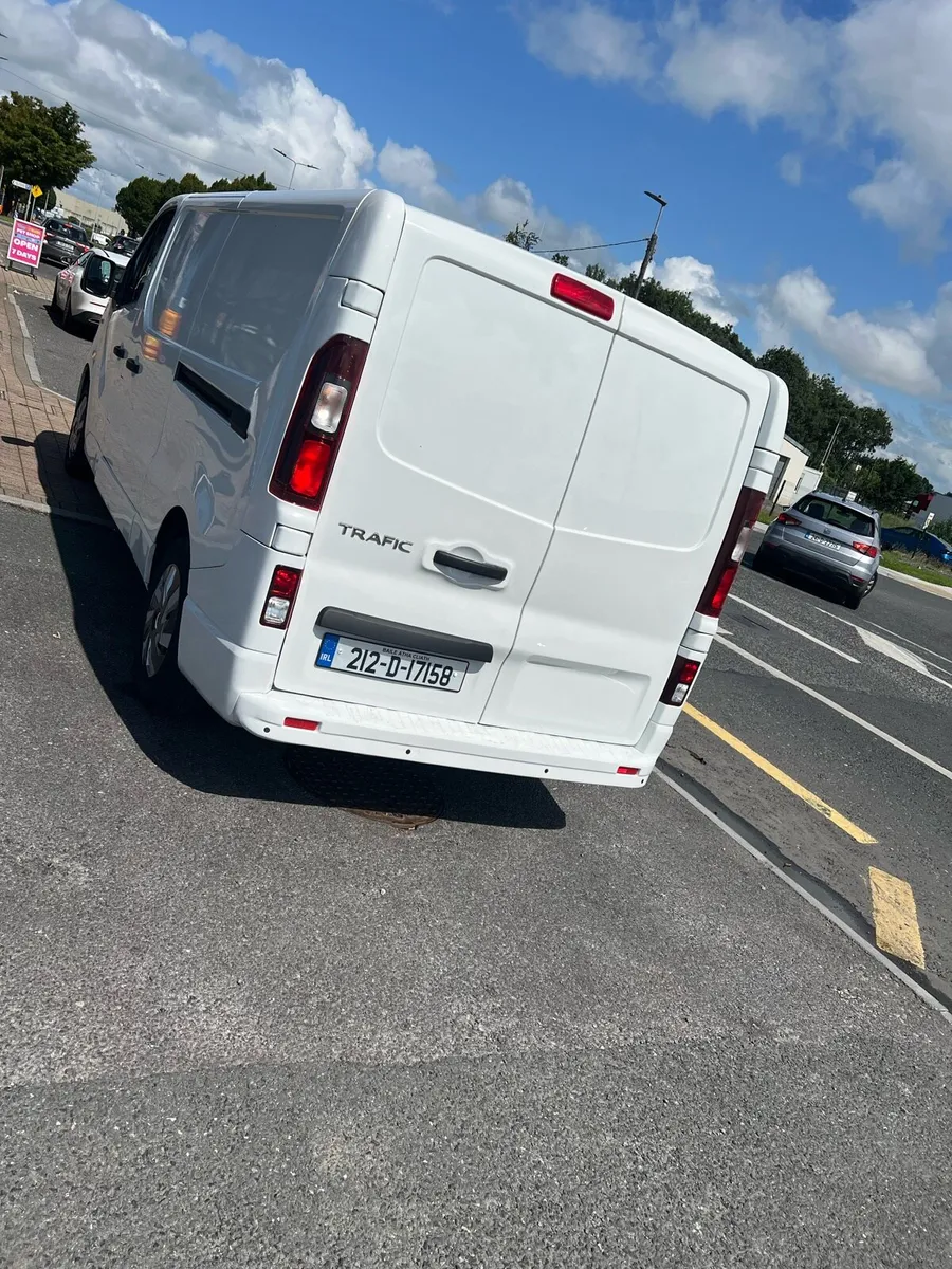 Renault Trafic 2.0 LWB ( Low Km ) - Image 3