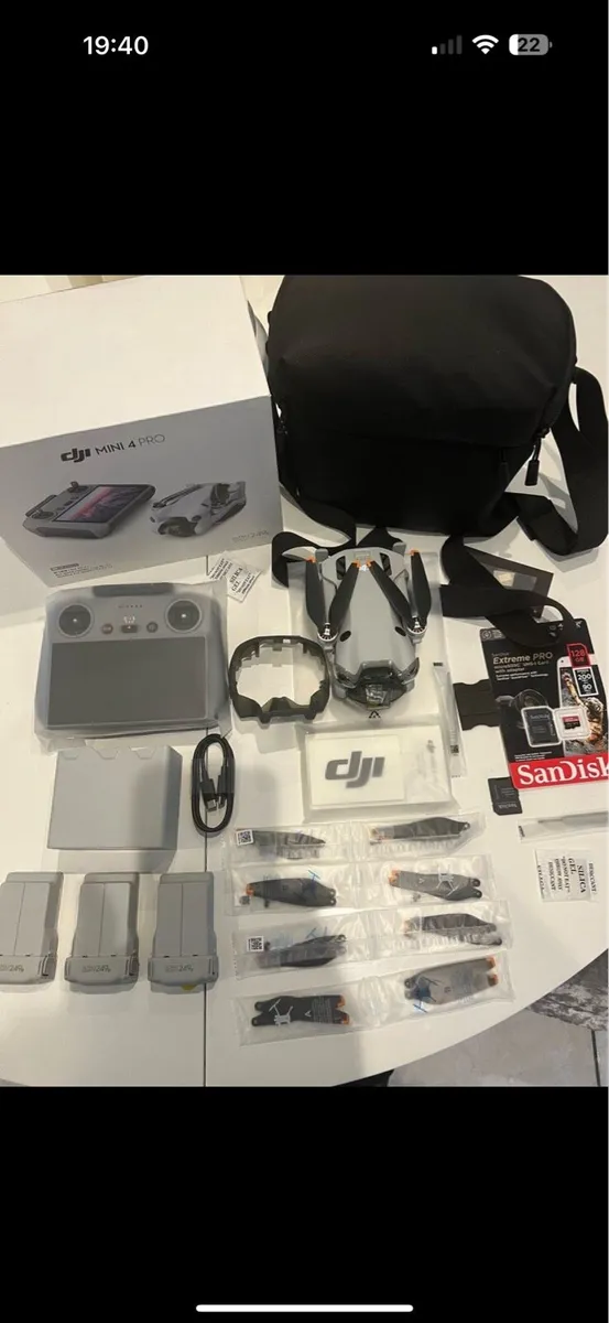DJI drone mini pro 4 rc2 fly more - Image 2