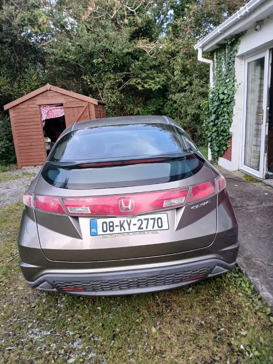 Honda Civic 2008 - Image 4