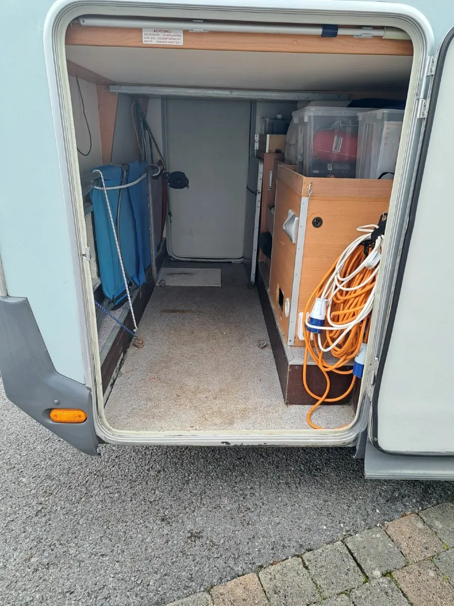 2008 Knaus Weinsberg Low Profile Motorhome - Image 3
