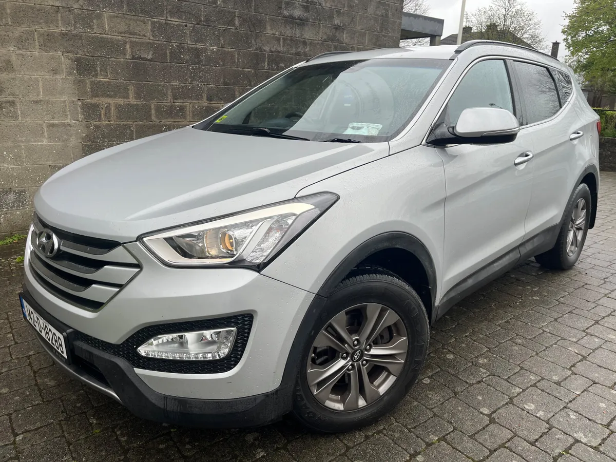 Hyundai Santa Fe 2014 4WD EXECUTIVE 4DR - Image 4