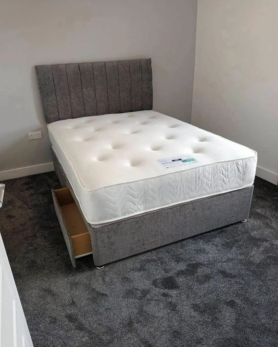 Beds - Image 4