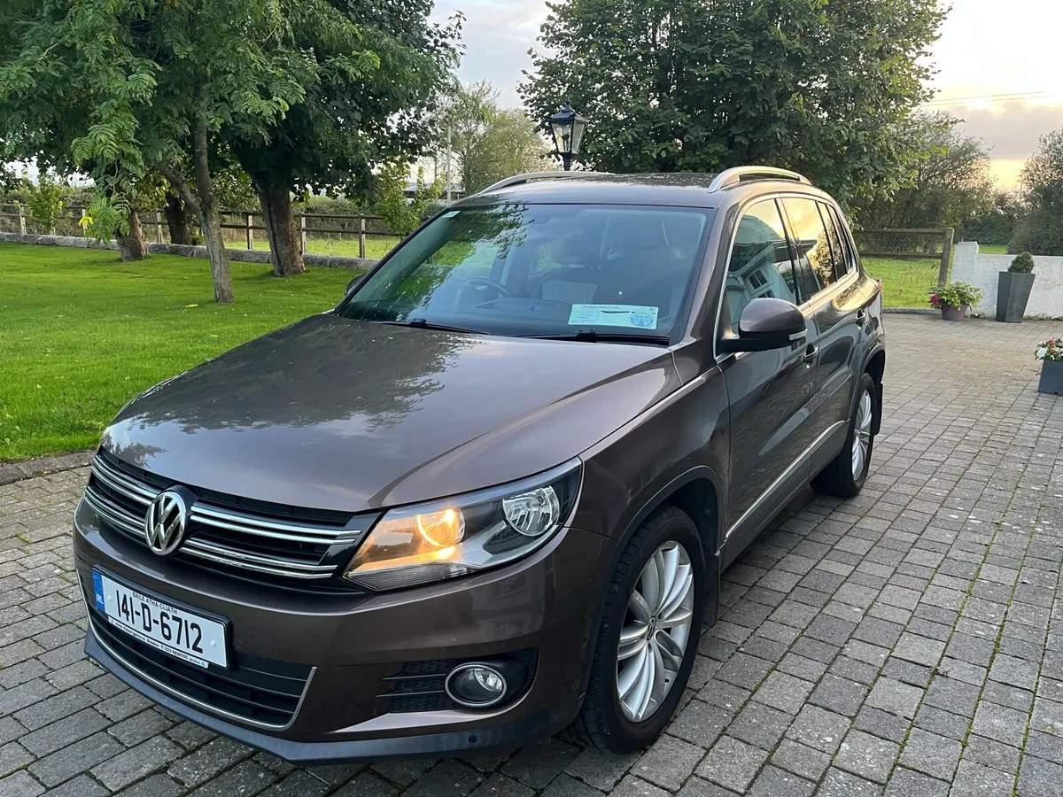 Volkswagon Tiguan - Image 1