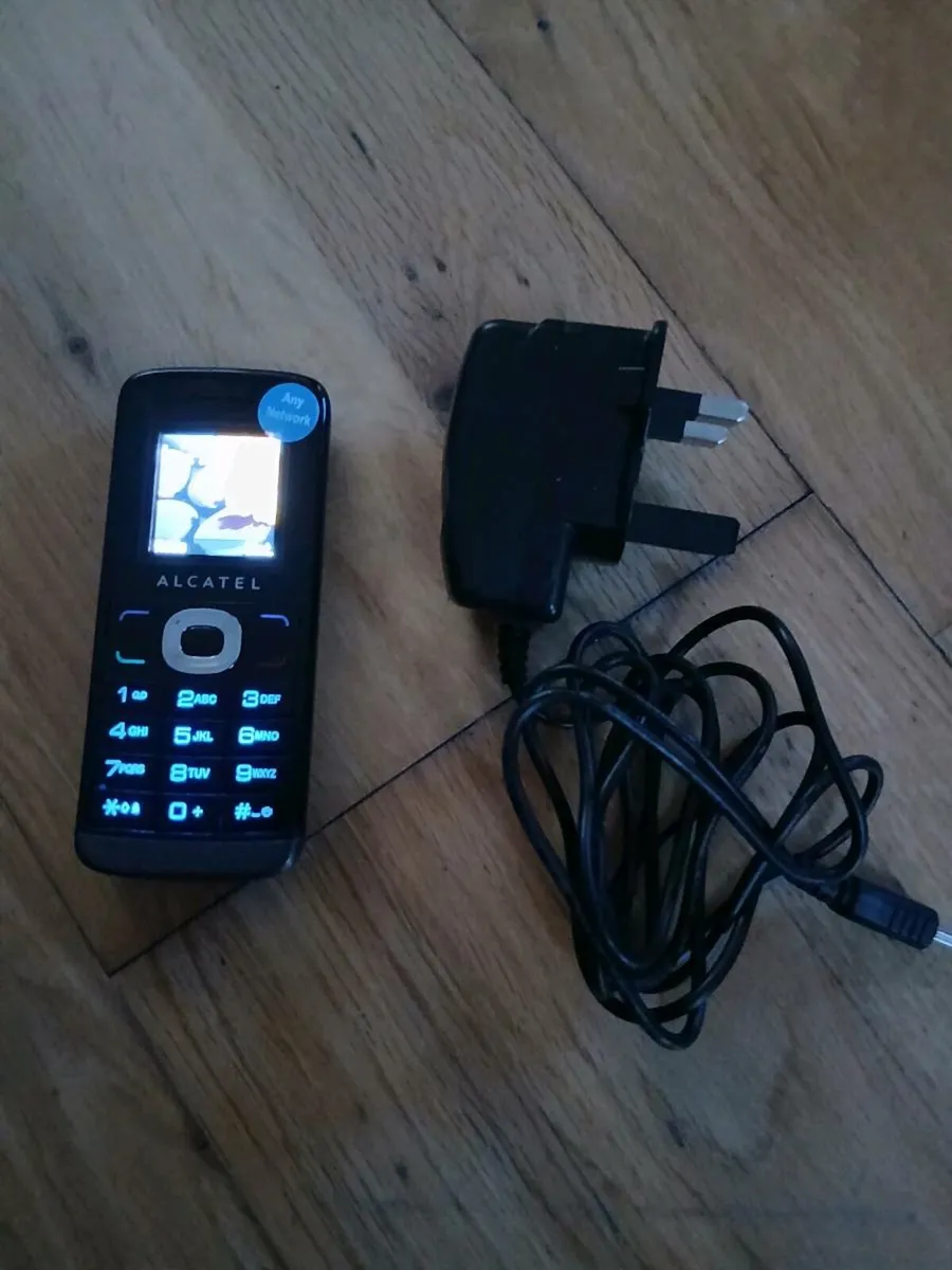 Alcatel mobile phone any network can deliver - Image 1