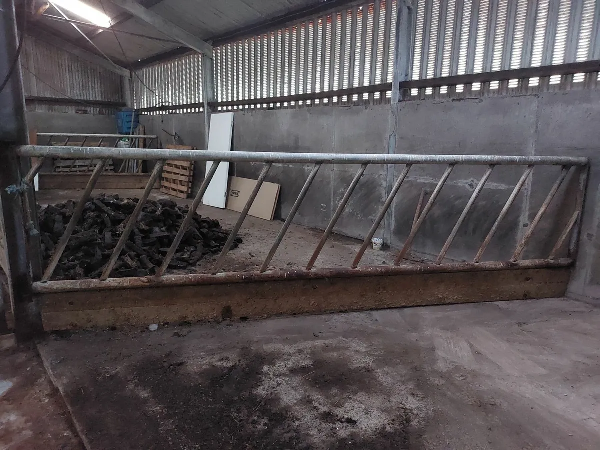 Slatted shed gates. - Image 4