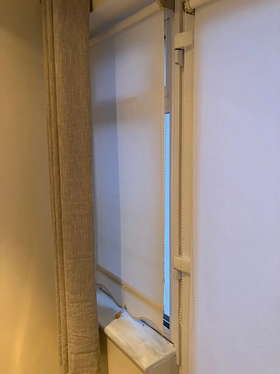 Roller blinds - Image 4