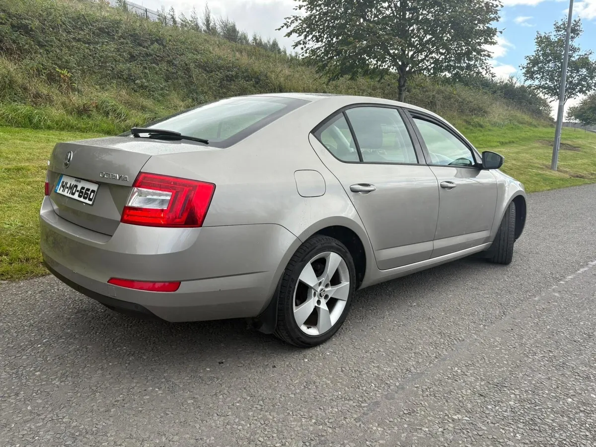 2014 Skoda Octivia 1.6 diesel NCT 03,2026 - Image 3
