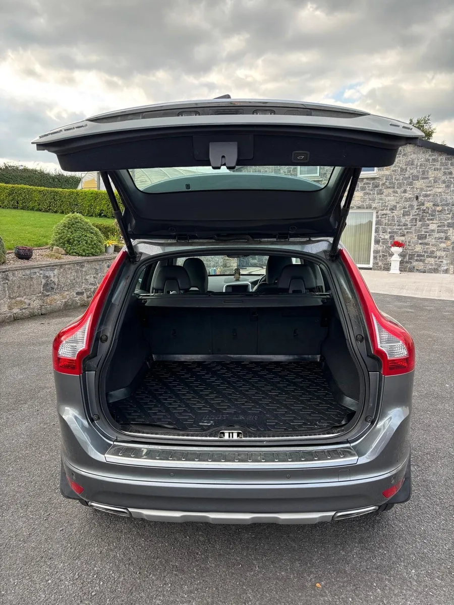 Volvo XC60 2015 - Image 1