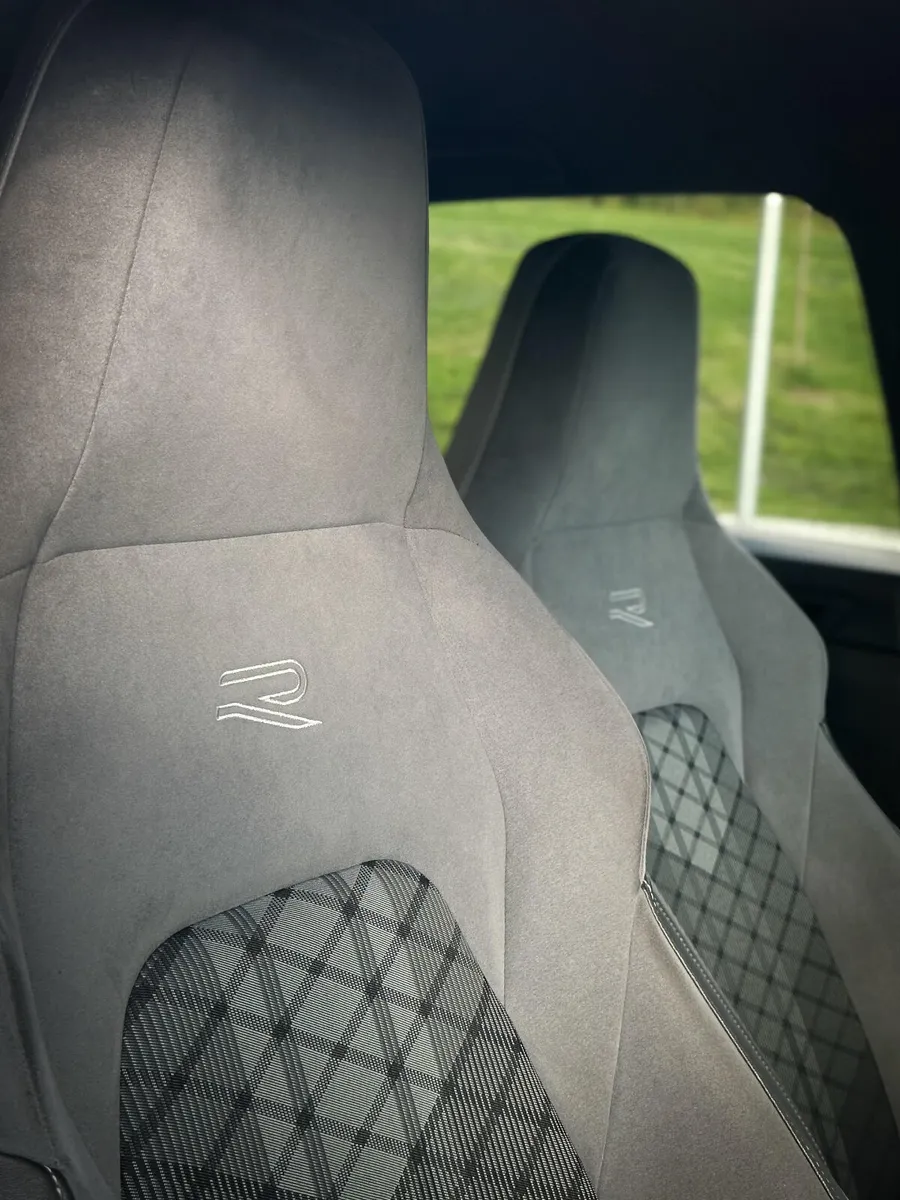 Volkswagen Golf 2021 - Image 4