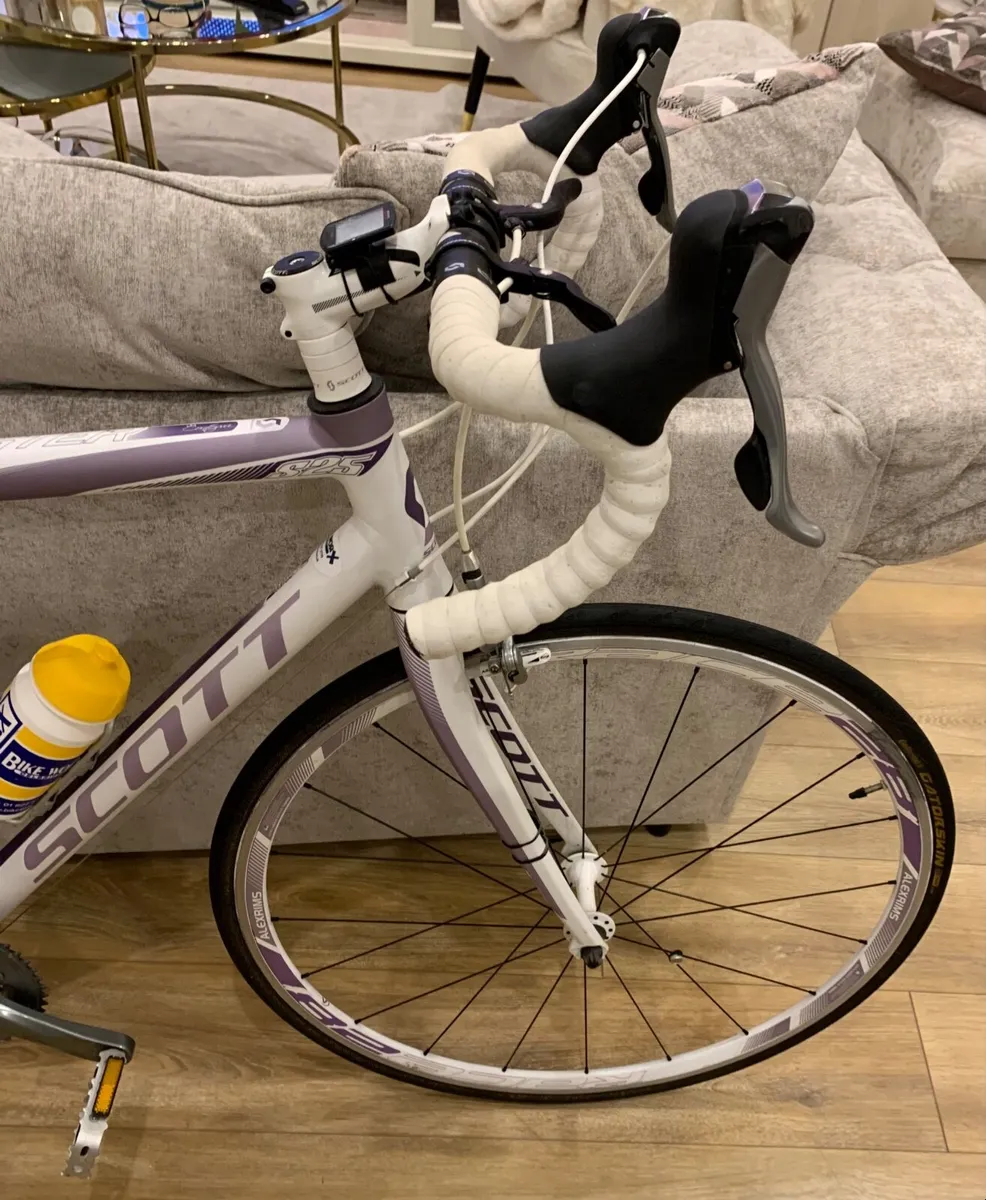 Road bike Scott - Image 4