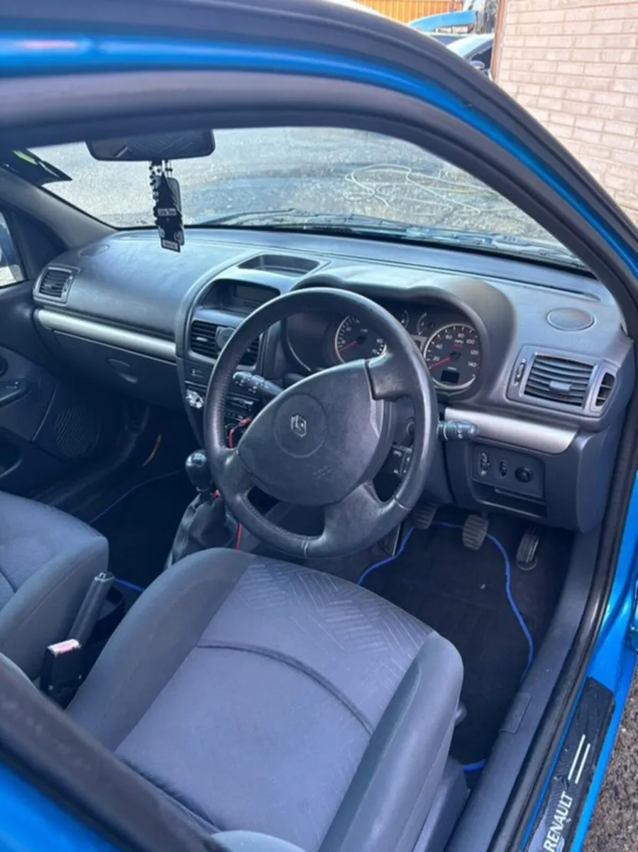 Renault Clio fresh NCT - Image 3