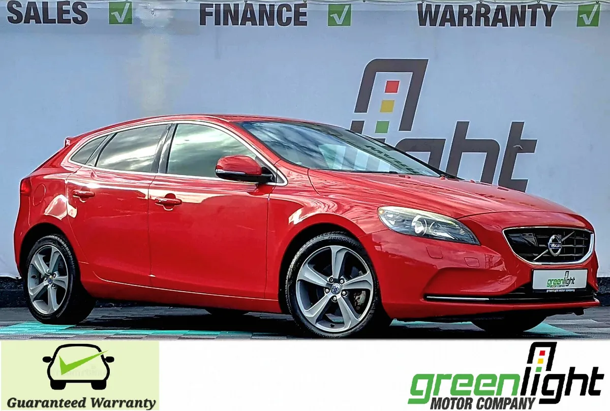 2013 Volvo V40 R-Design 1.6 T4 180PS R-DESIGN - Image 1