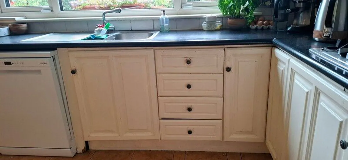 Wood kitchen - Image 3