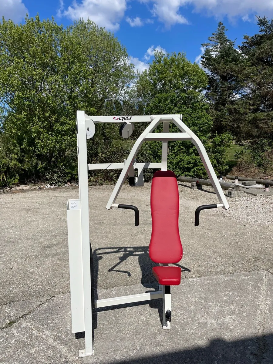 Cybex VR Chest Press - Image 2