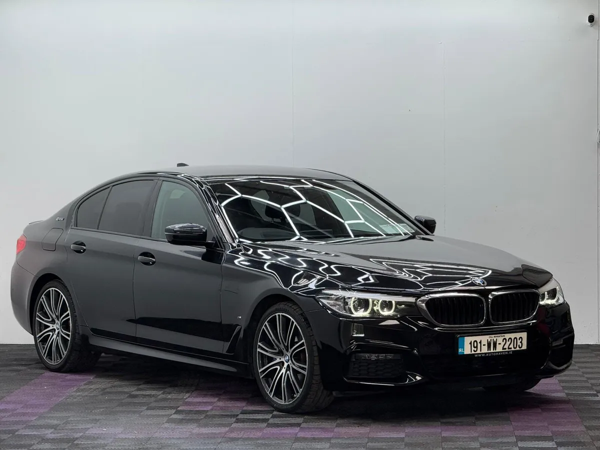 2019 BMW 5-Series 530E M Sport, High Spec - Image 1
