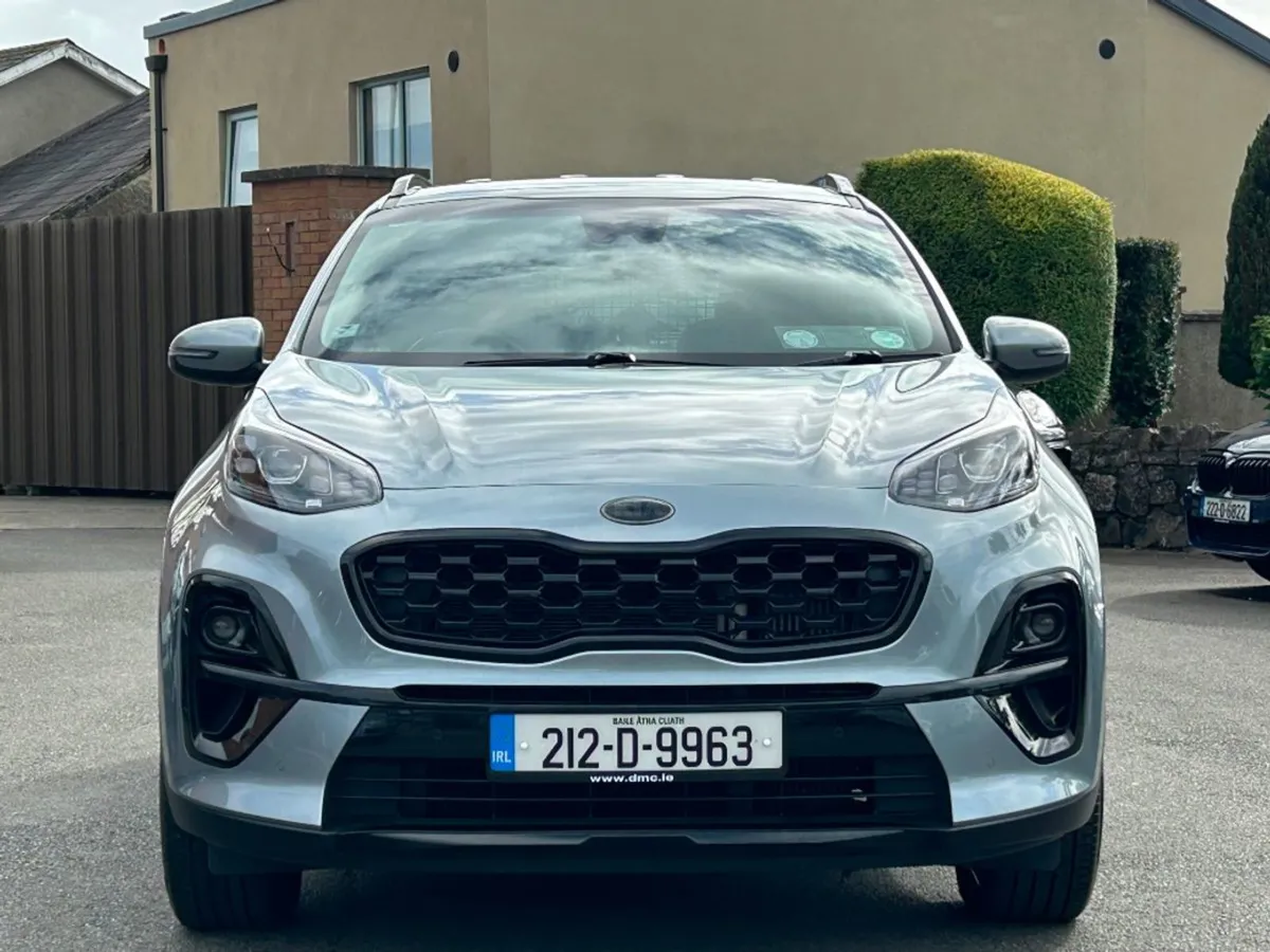Kia Sportage K3 Black Edition 1.6d Commercial  hi - Image 2