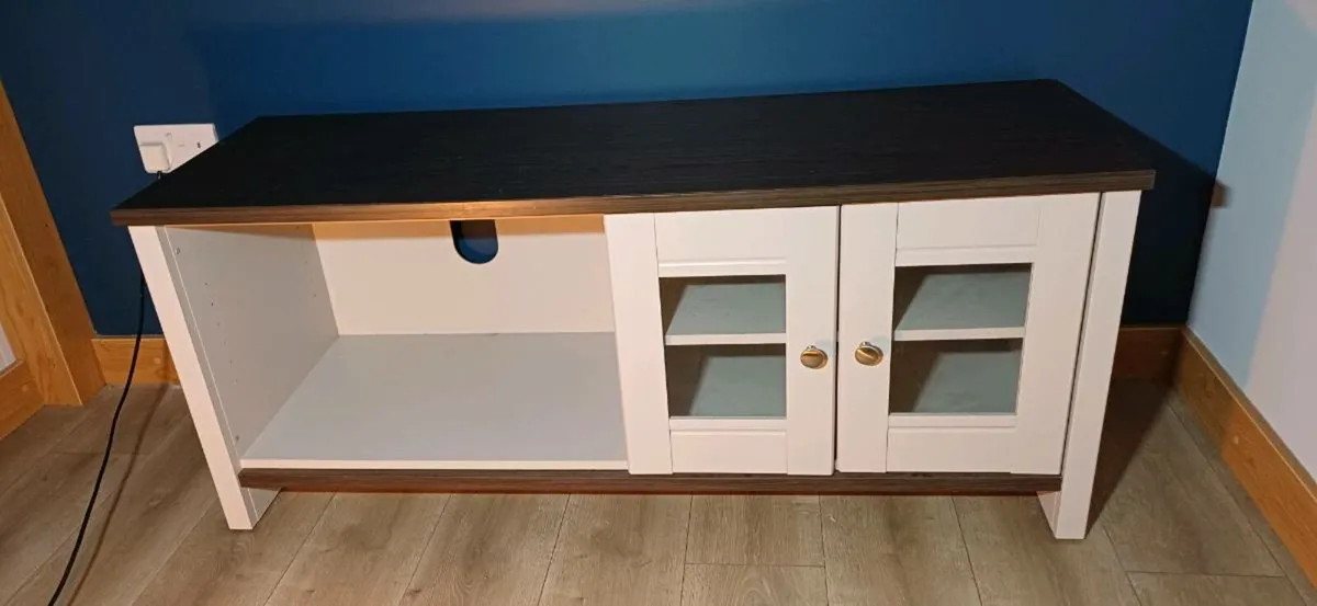 TV unit - Image 4