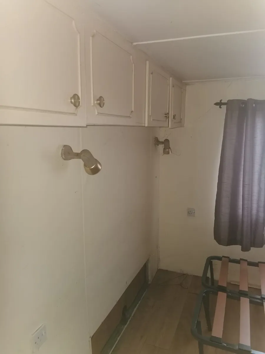 Mobile home / site office - Image 4